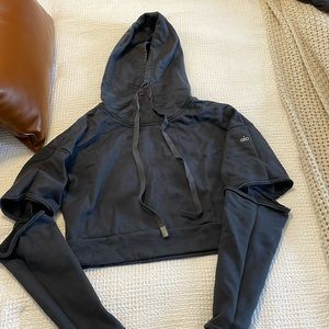 Cropped alo hoodie